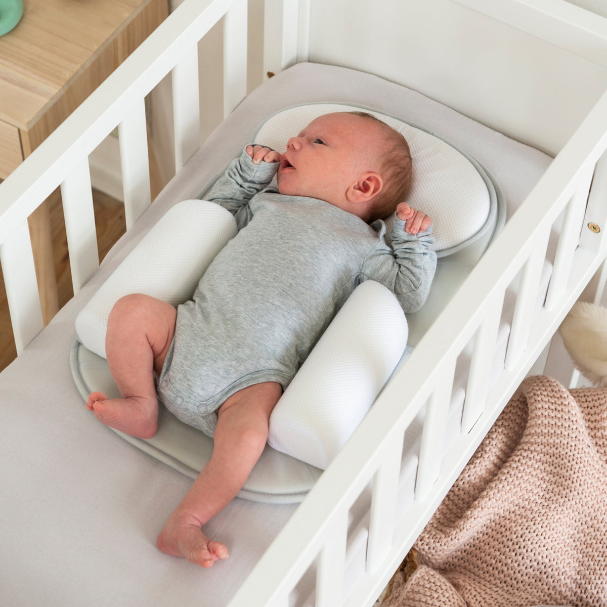 Multi Sleep – Cale-bébé avec coussin de tête ergonomique